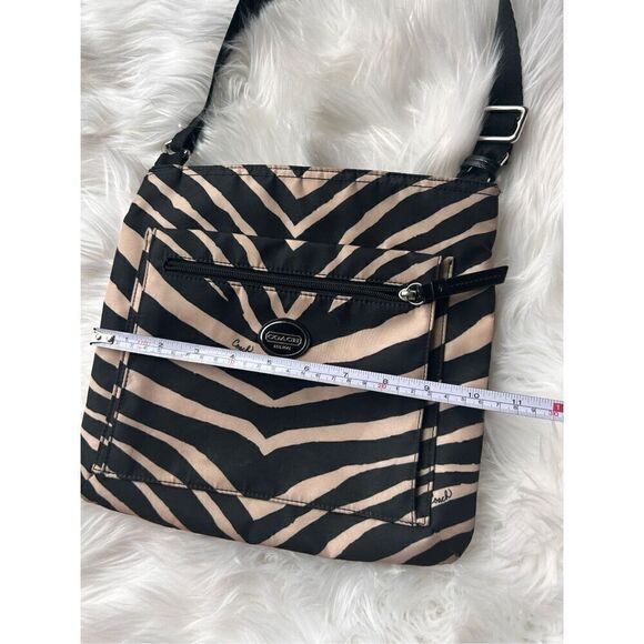 Coach Zebra print Black and Cream Crossbody Bag - Picture 7 of 8